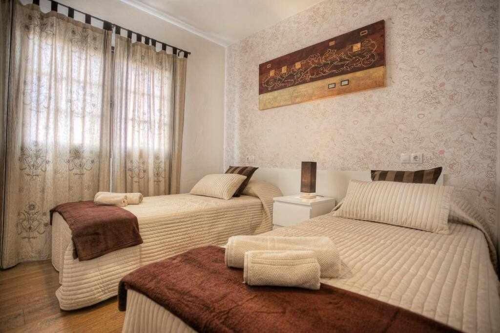 Villa Cobas Con Piscina Y Privada Triquivijate Kültér fotó