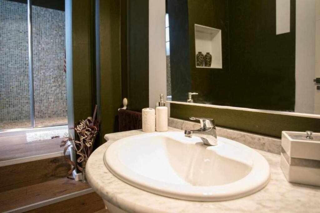 Villa Cobas Con Piscina Y Privada Triquivijate Kültér fotó
